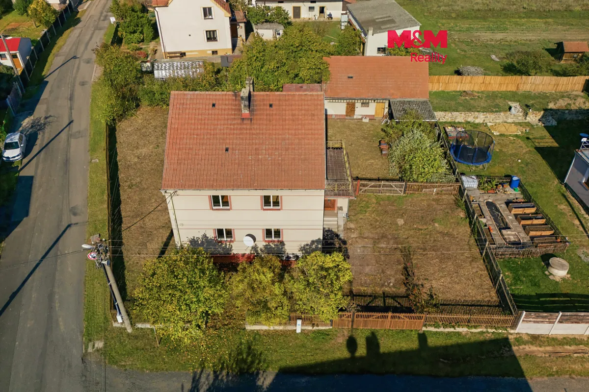 Prodej rodinného domu 200 m², pozemek 1109 m²